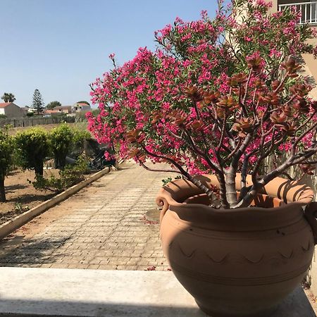 Villino Oleandro Villa Санта Мария дел Фокало Екстериор снимка